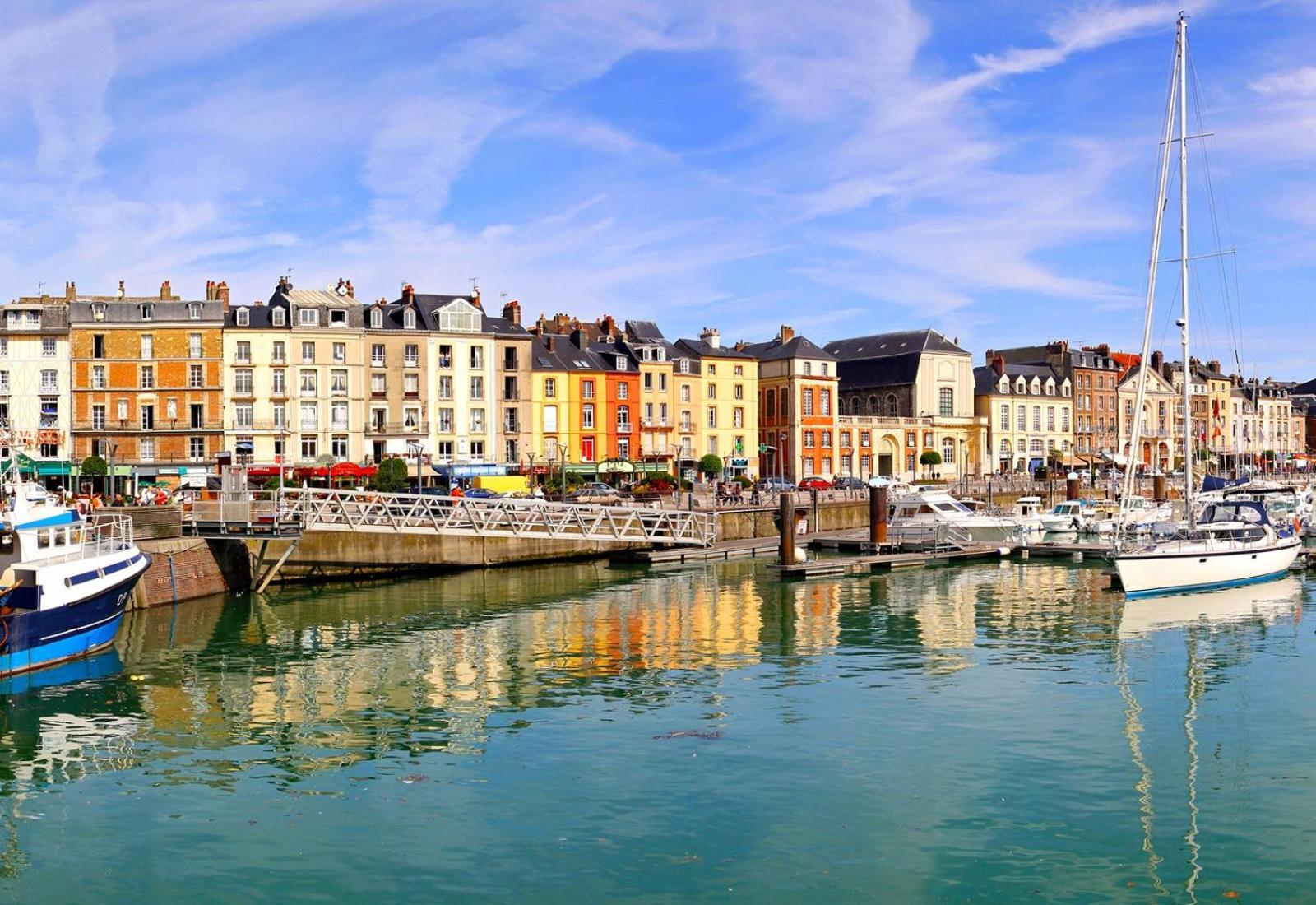 "Hinkley" Centre Ville Place De Parking Prive Dieppe Buitenkant foto